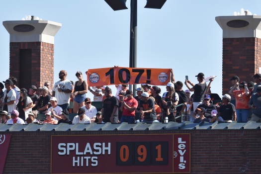 SF Giants tickets for playoff opener Friday nearly all
gone 1