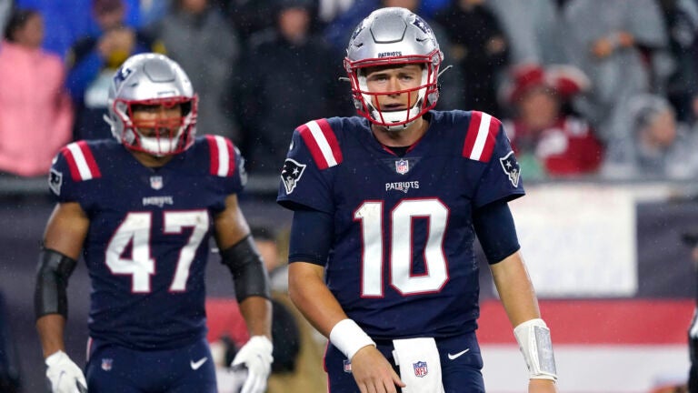 Mac Jones shares what Tom Brady told him after Buccaneers
beat Patriots 1