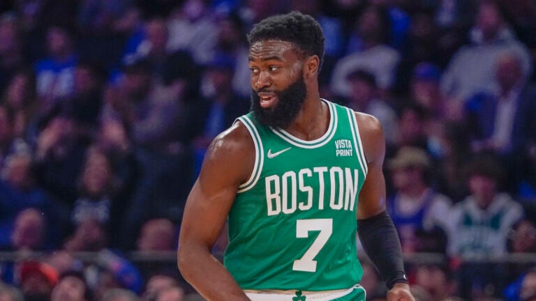 10 takeaways as Jaylen Brown shines, but Celtics fall to
Knicks in season opener 1