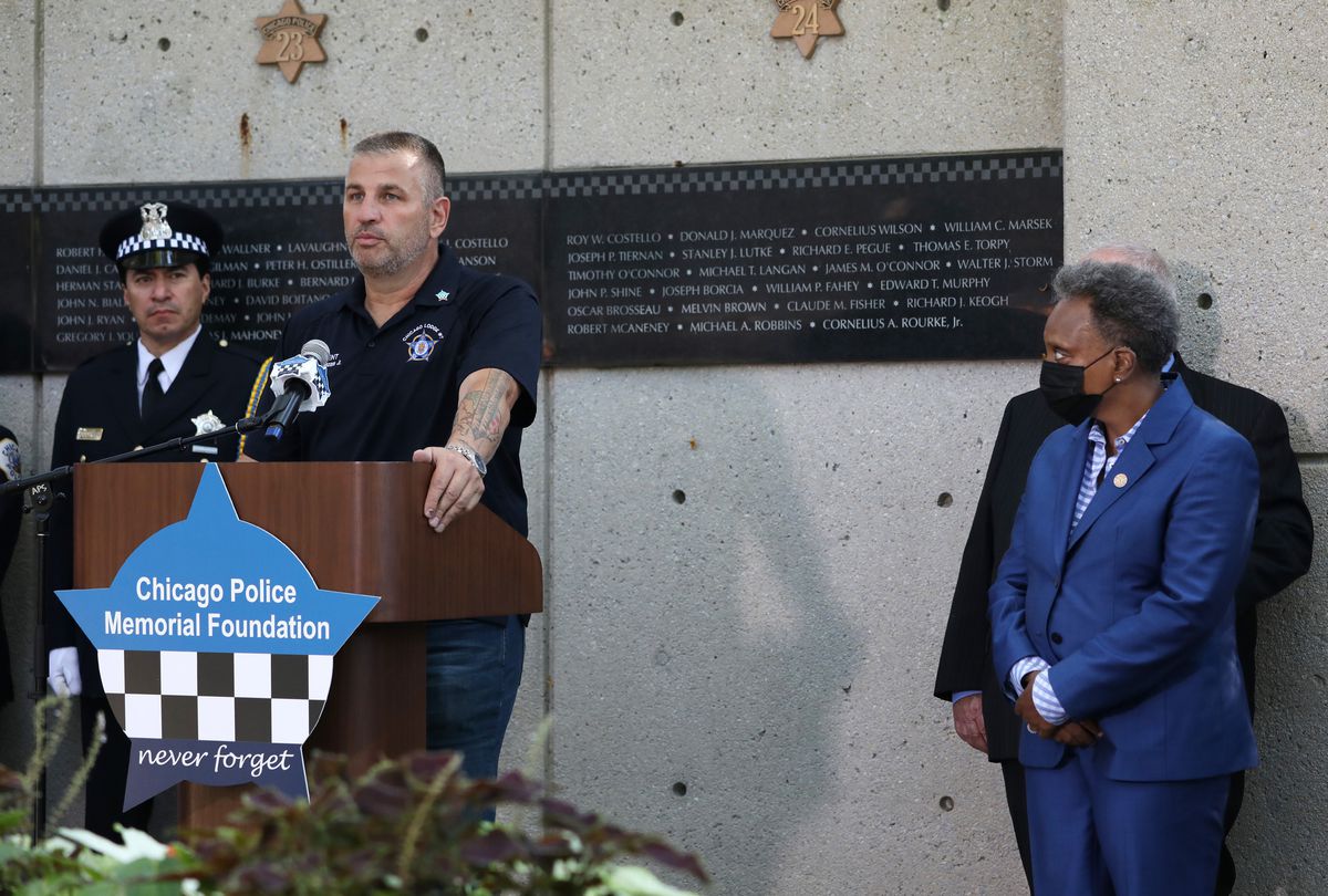 Defy city vaccine deadline, Chicago police union boss tells
officers. Mayor responds to threat of FOP lawsuit: ‘Bring it
on’ 1 Defy city vaccine deadline, Chicago police union boss tells
officers. Mayor responds to threat of FOP lawsuit: ‘Bring it
on’ 1