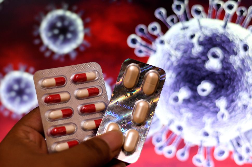 Merck Unveils Highly Effective COVID-19 Oral Pill Intended
for Widespread Use 1