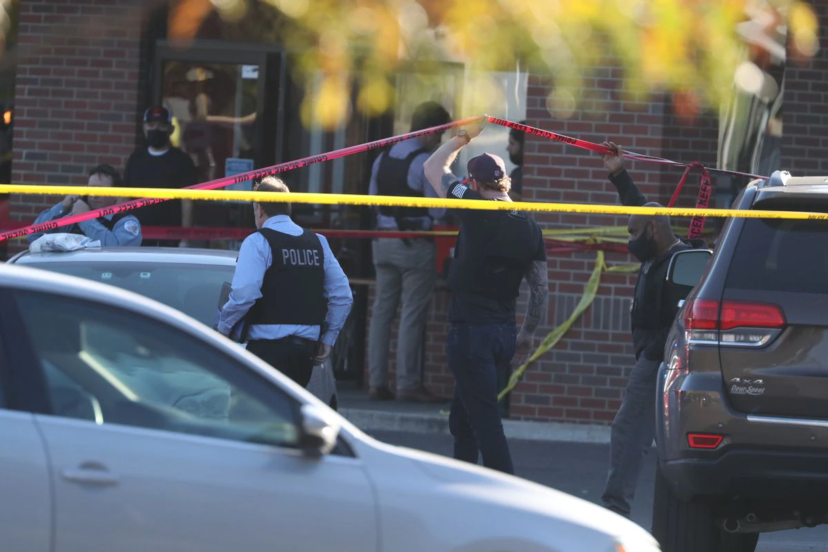 Officer shot update: Elgin man charged in Chicago police
officer shooting, kidnapping of 21-year-old woman in Goose Island
neighborhood 1 Officer shot update: Elgin man charged in Chicago police
officer shooting, kidnapping of 21-year-old woman in Goose Island
neighborhood 1