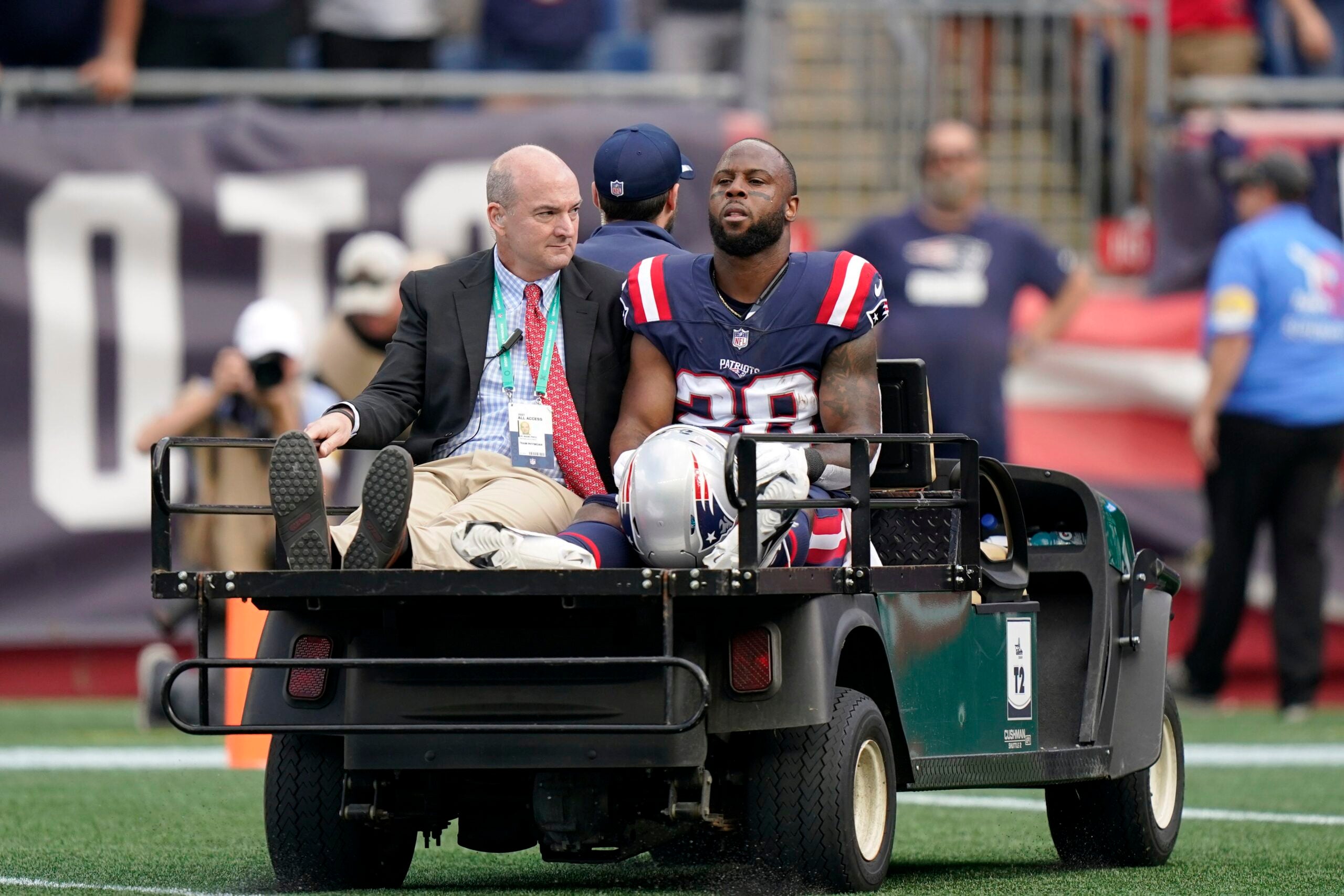 Patriots place RB James White (hip) on injured
reserve 1
