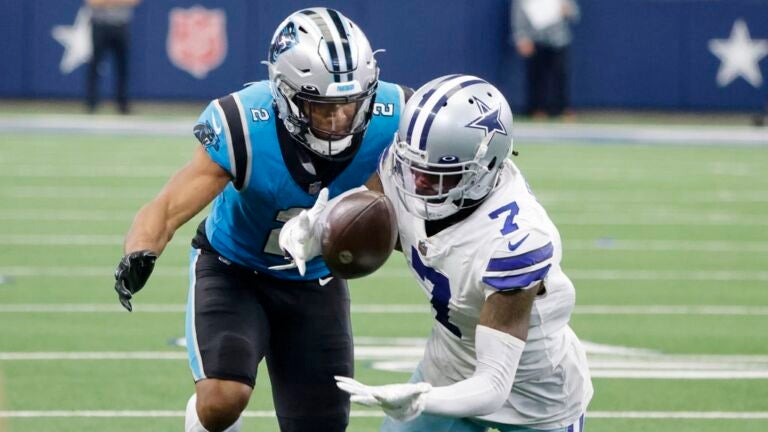 Cowboys-Patriots looks like a mismatch, but this season has
not been predictable 1