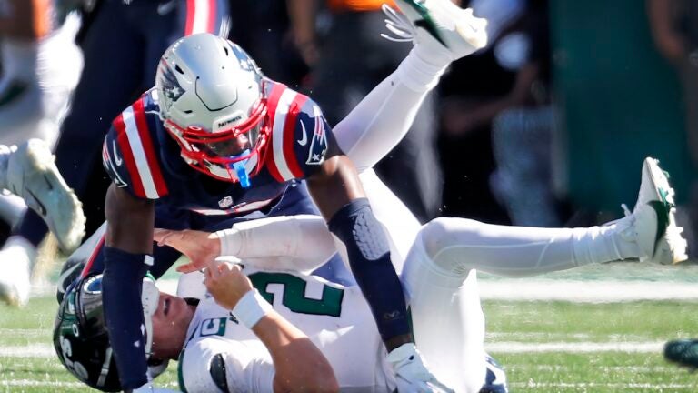 Patriots need to string together some wins, and it should
begin against the Jets 1