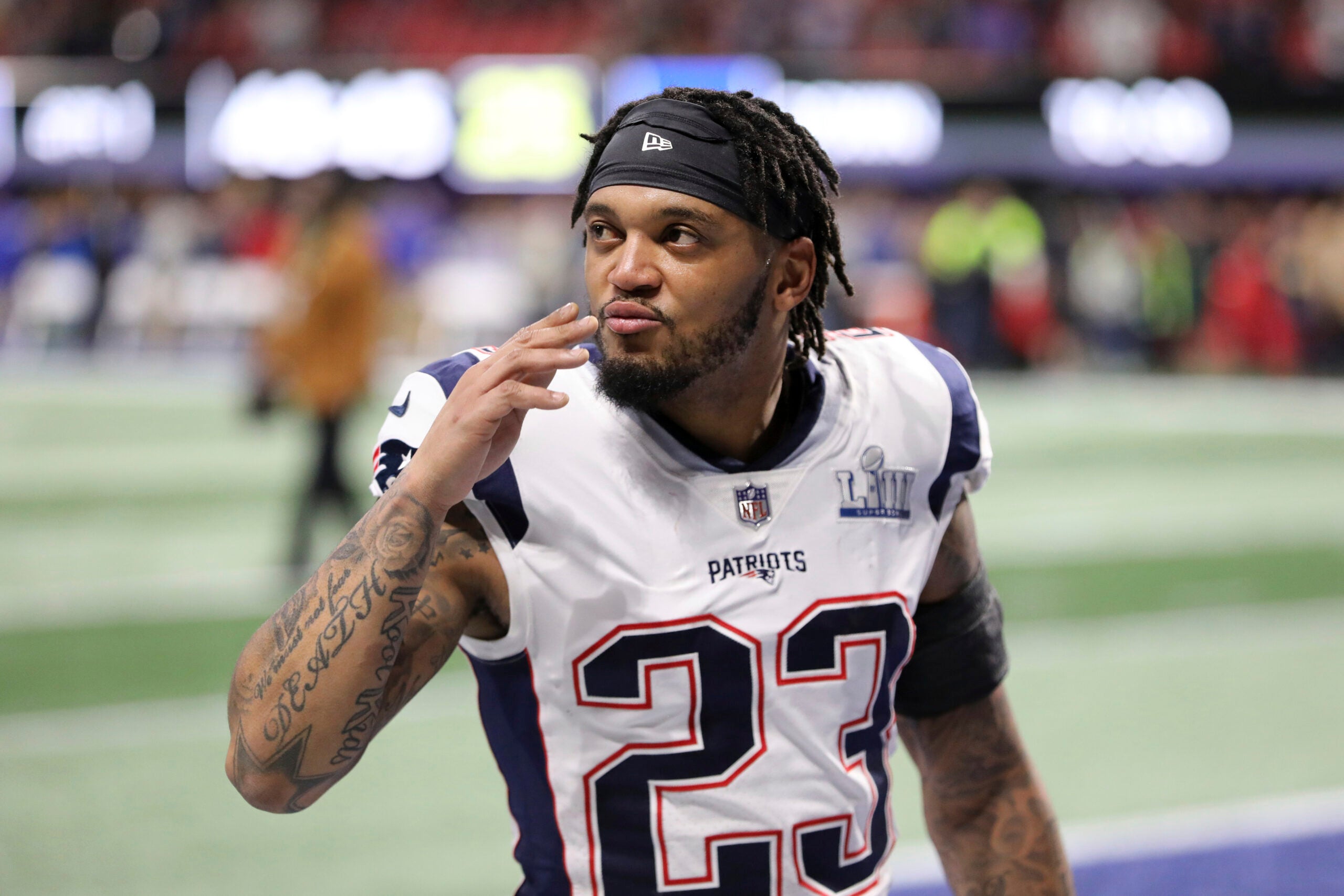Former Patriots star Patrick Chung arrested, charged with
domestic assault and vandalism 1