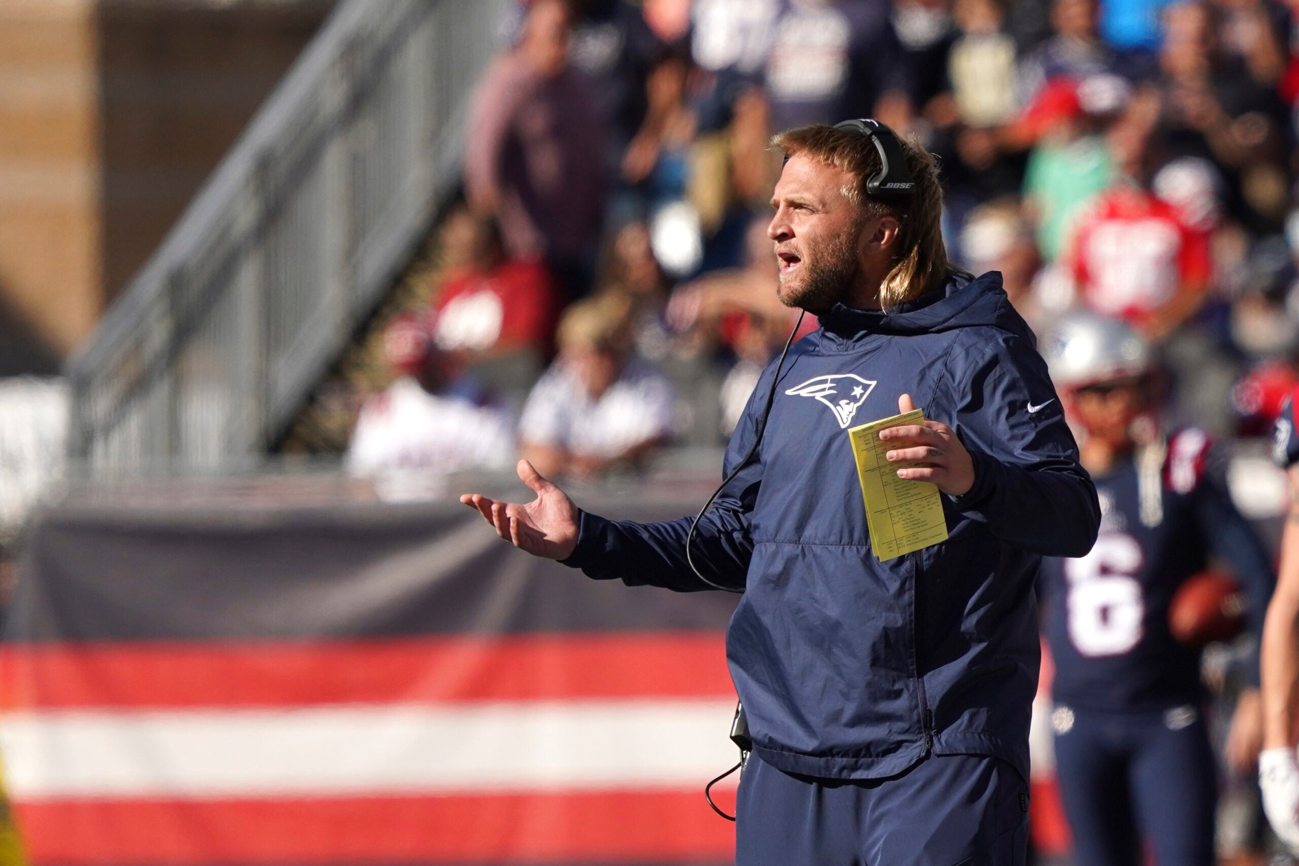 Steve Belichick goes viral during Patriots’ showdown with
Bucs 1