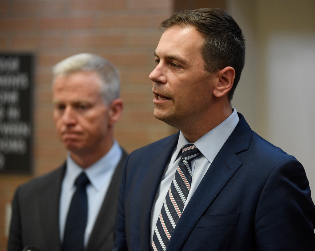New 18th Judicial District Attorney’s Diversion Office opens
in Aurora 1