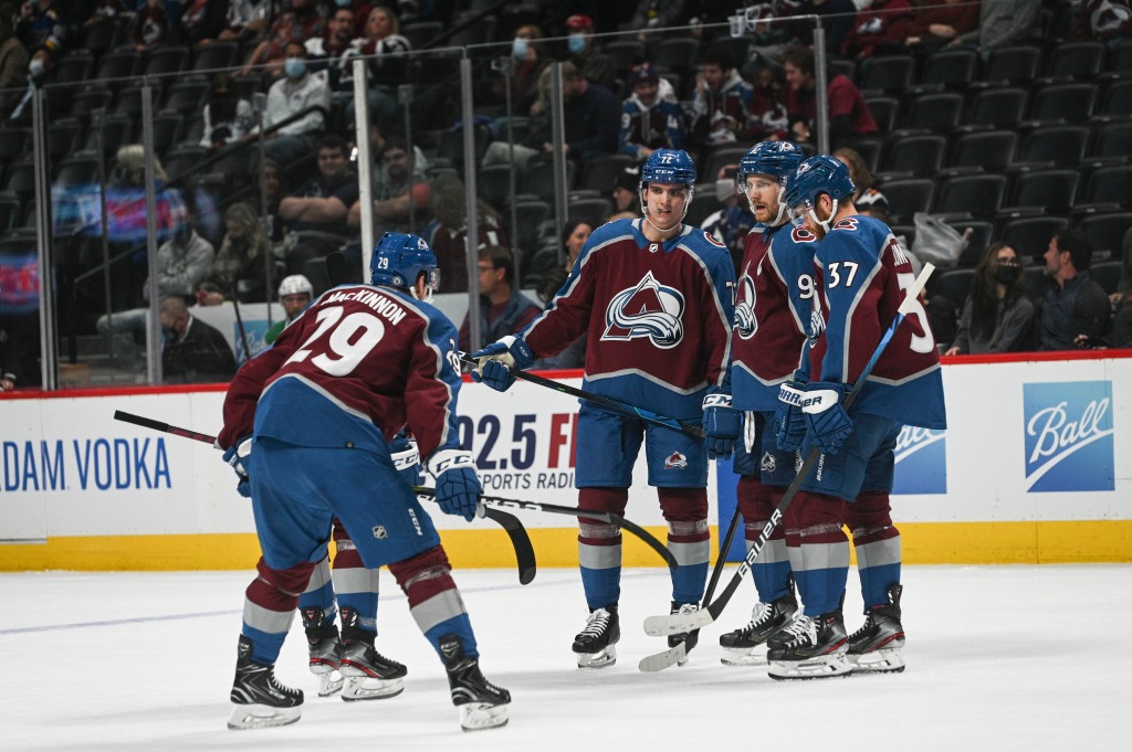 “Ready to rock”: COVID-stricken Avalanche prepared to
persevere in season opener 1