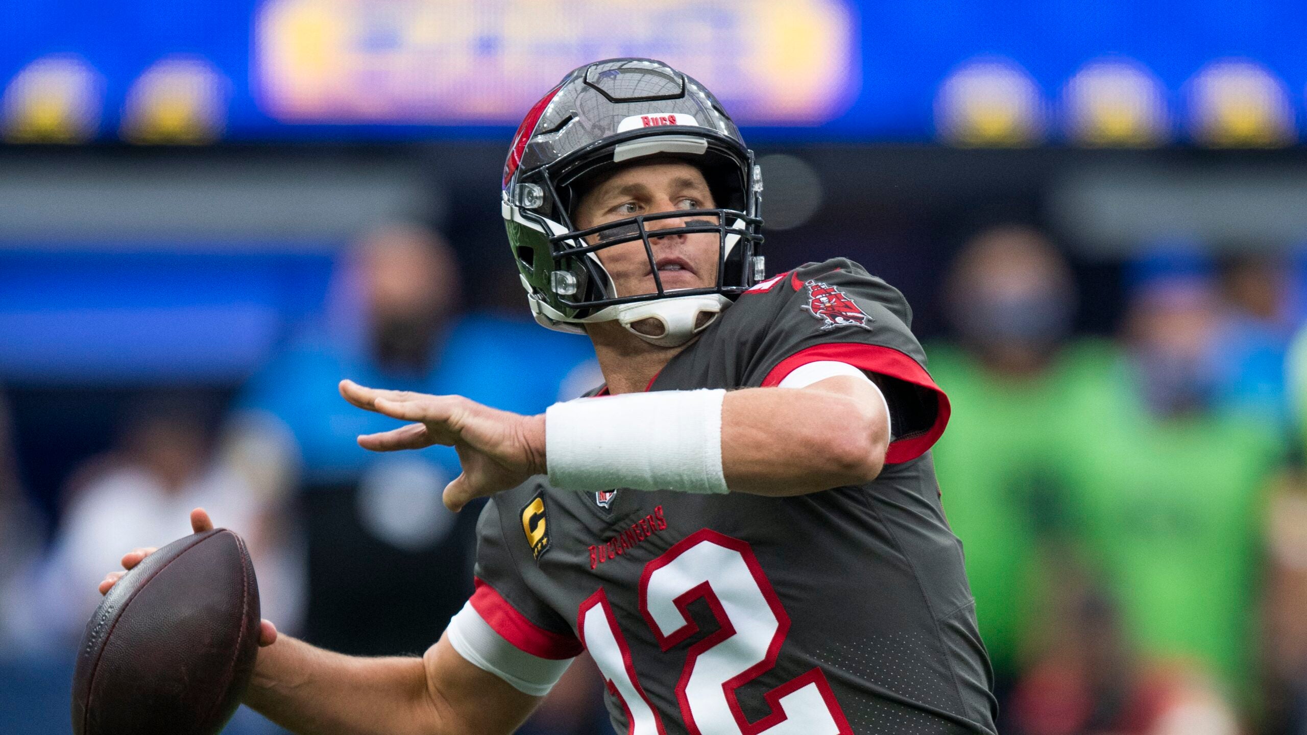 ‘Homecoming’: Watch Tom Brady’s hype video before
Buccaneers-Patriots 1