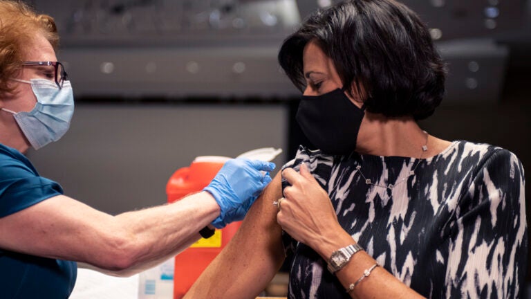 Flu practically vanished last year. Now doctors are bracing
for potential ‘twindemic’ of flu and COVID-19 spikes. 1