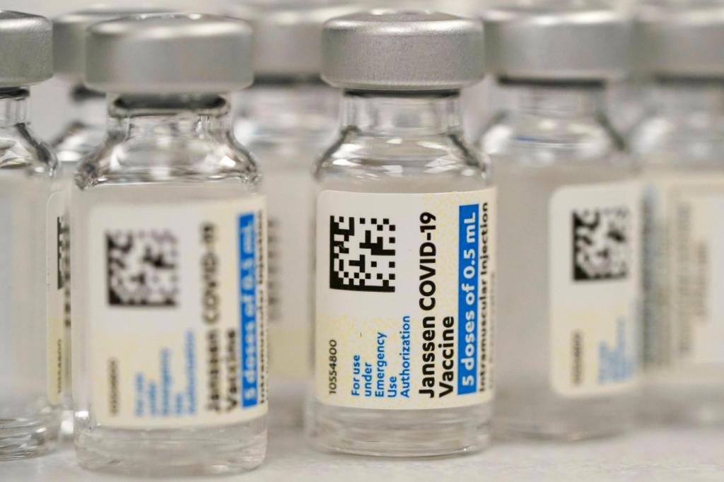 J&J seeks U.S. clearance for COVID-19 vaccine
booster doses 1
