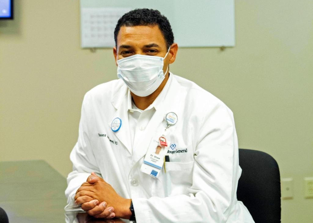 Doctors grow frustrated over COVID-19 denial,
misinformation 1