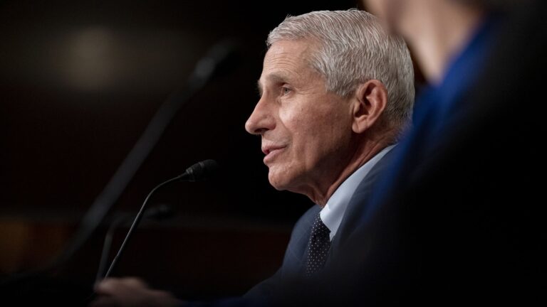 Fauci says U.S. to consider mix-and-match boosters for
covid-19 1