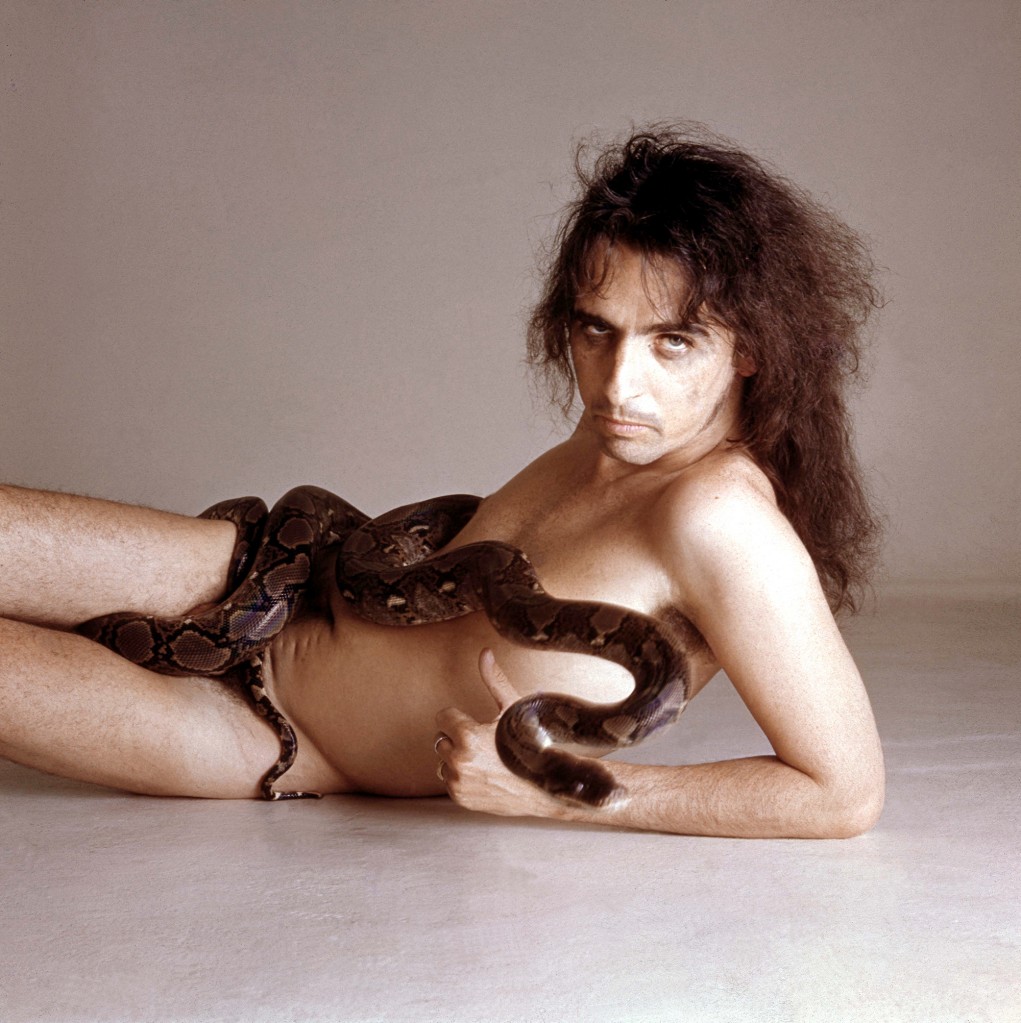 Rock legend Alice Cooper took up tap dancing during COVID-19
pandemic 1