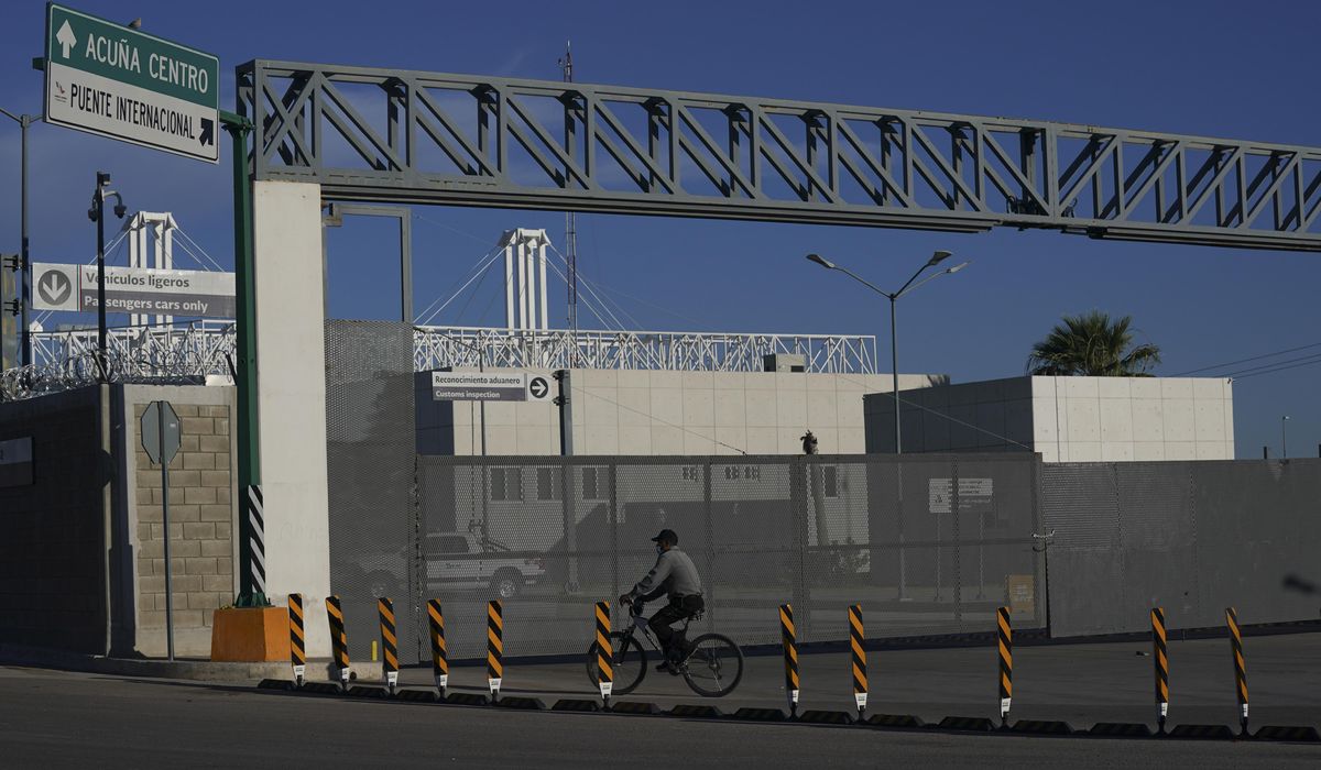 U.S. to reopen land borders in November for fully
vaccinated 1
