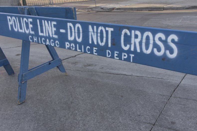 Woman Stabs Man After He Asked Her to Wear Mask Inside
Store 1