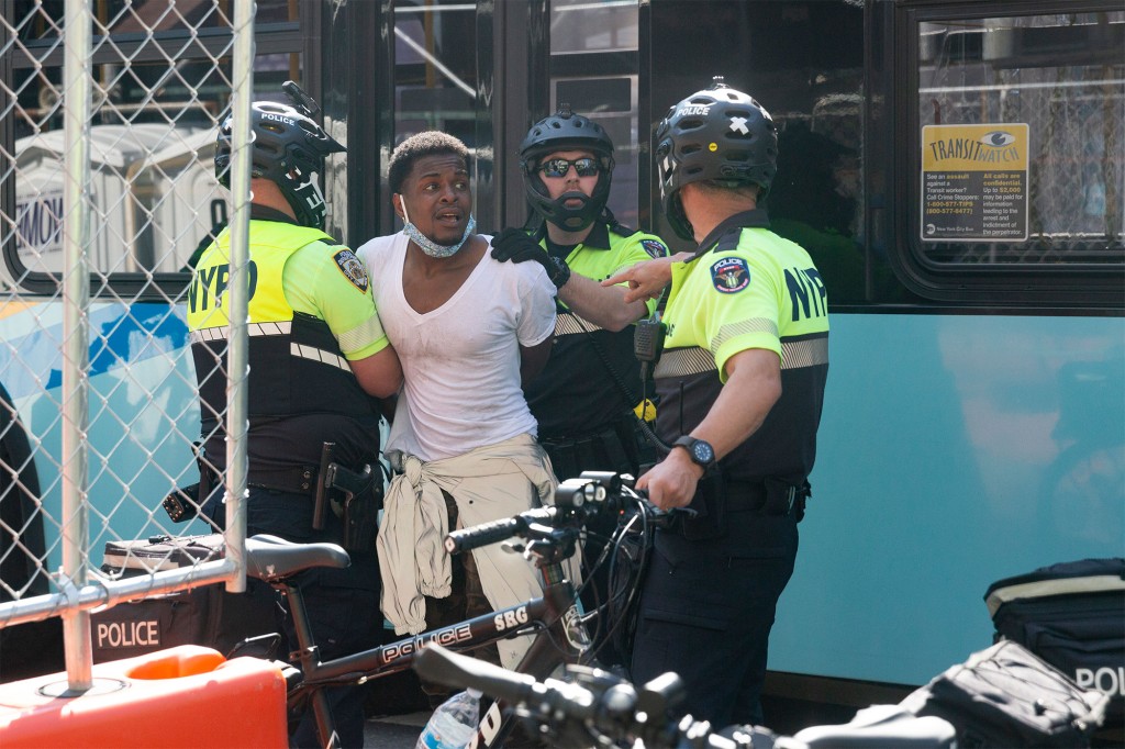 NYPD cops facing discipline over BLM protests nearly
doubles; dozens off the hook 1