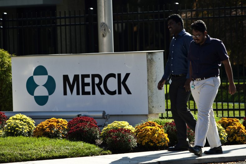 Cost of Merck COVID-19 Pill: How Treatment Compares to
Vaccines, Monoclonal Antibodies 1
