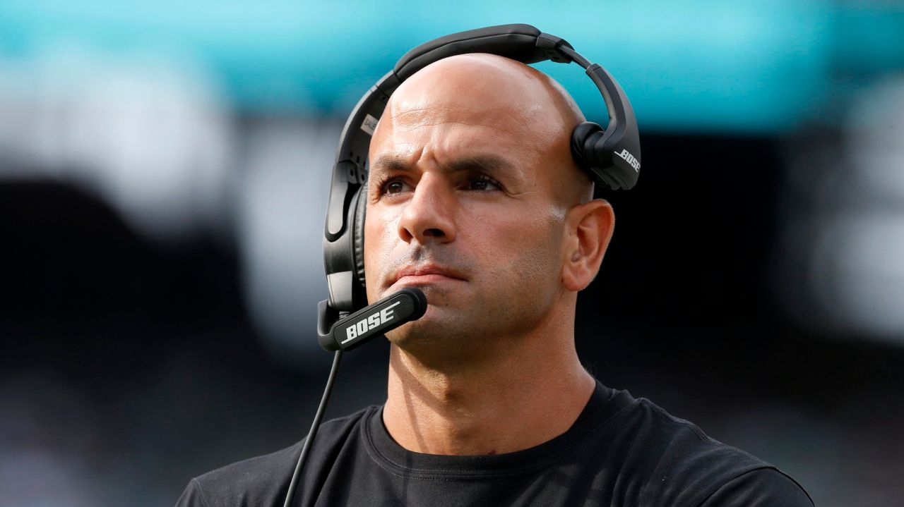Jets will try to make a point in first quarter against
Patriots 1
