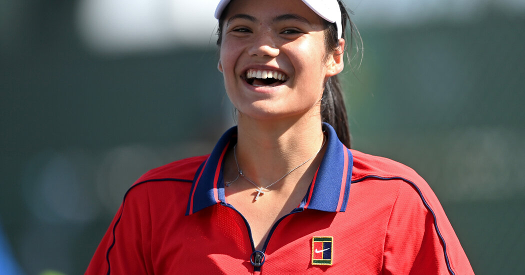 Emma Raducanu, After U.S. Open Win, Keeps Her Feet on the
Ground 1