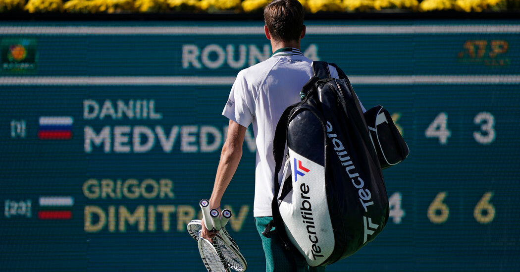 U.S. Open Stars Fall at Indian Wells, Which Struggles to
Draw a Crowd 1