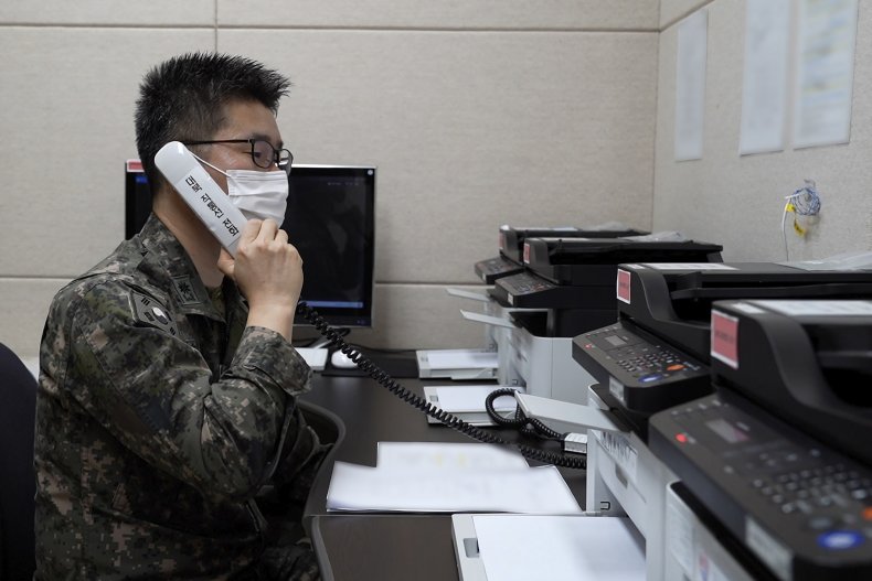North, South Korea Open Communication Channels, Military
Discuss Fishing Along Sea Borders 1