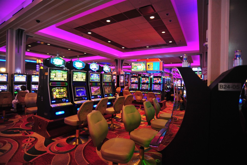 Gaming agency seeks bids to open casinos in NYC area 1
