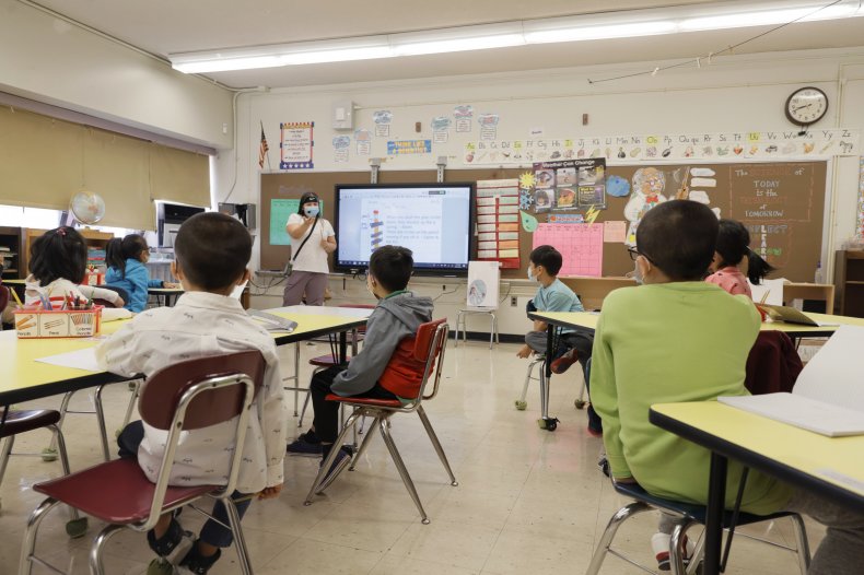 NYC Mayoral Candidate Says He Won't Dismantle Schools'
Gifted Program, Will Expand It 1