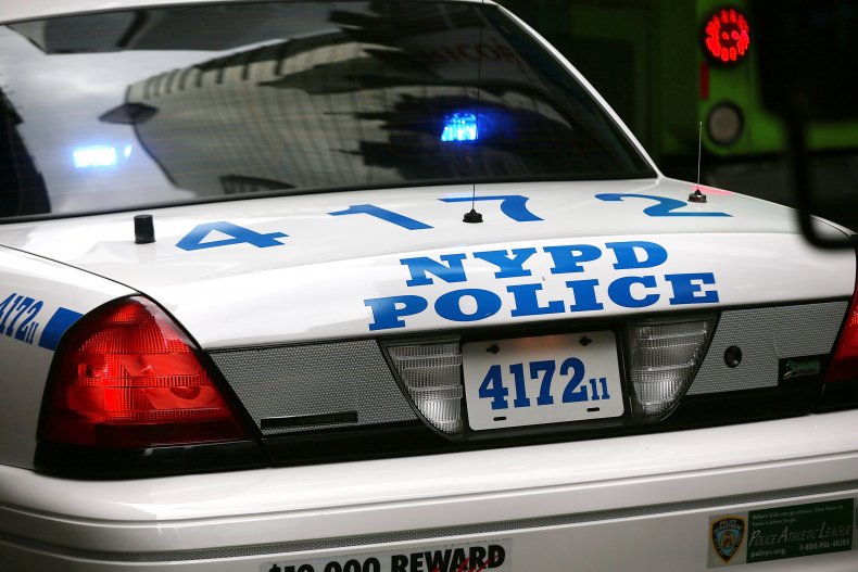 Off-Duty NYPD Officer Allegedly Shoots Girlfriend and
Another Woman, 1 Dead 1