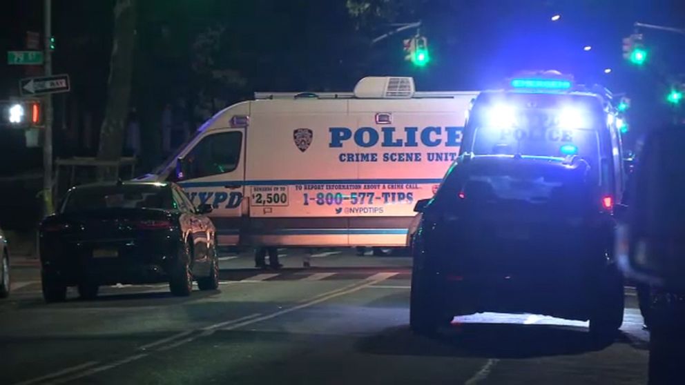 Off-duty female officer fatally shoots woman after finding
her with partner: Police 1