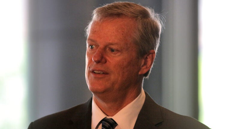 Massachusetts says over 500 state workers have been
suspended or lost jobs for not complying with COVID-19 vaccine
mandate 1