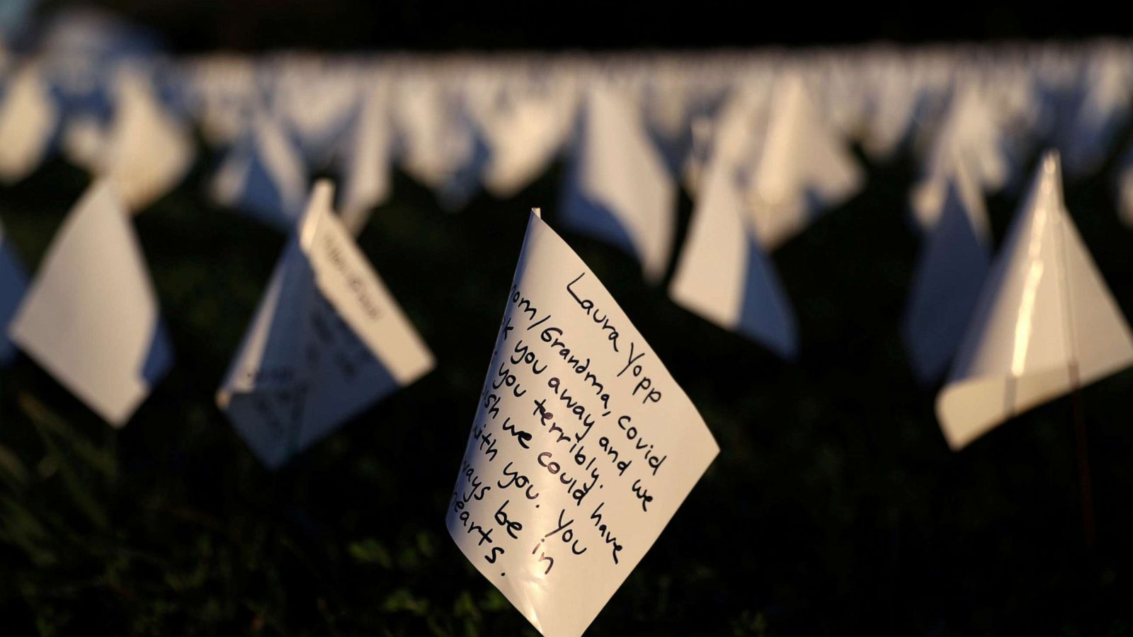 COVID-19 live updates: More Americans died of COVID this
year than all of 2020 1