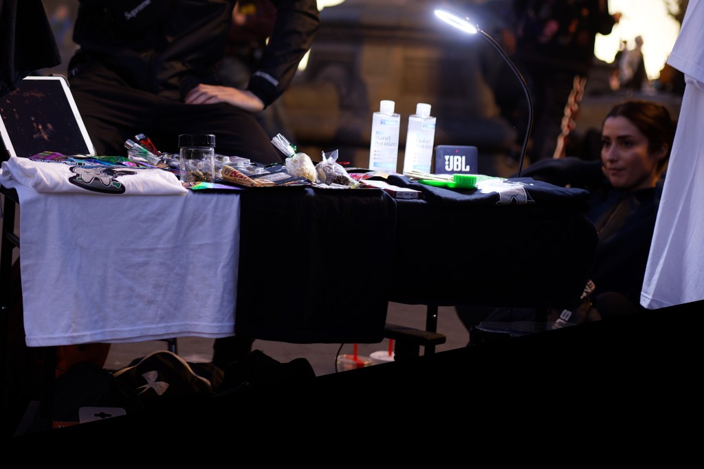 Dealers openly peddle pot in NYC park teeming with families,
tourists 1