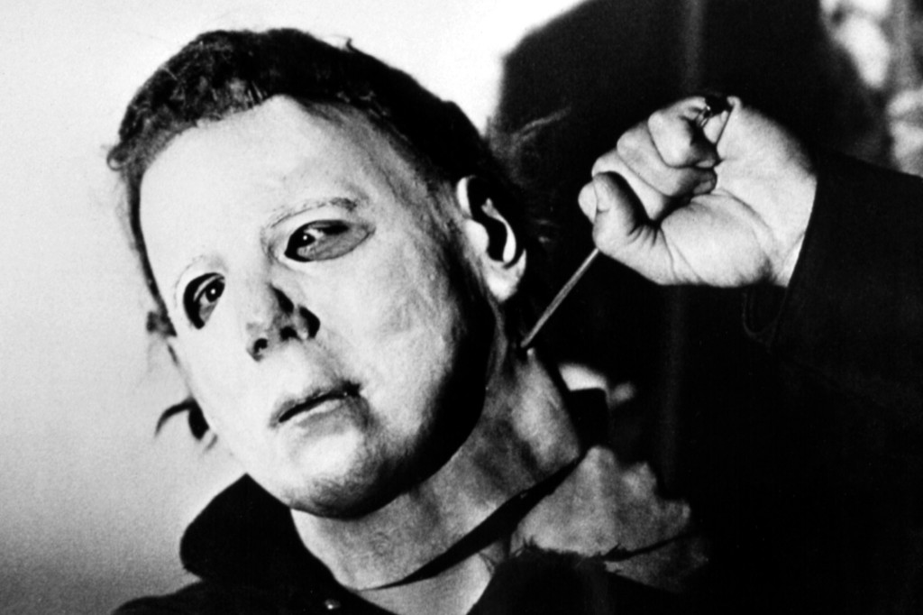 William Shatner rips ‘Halloween’ for using Captain Kirk
mask: ‘Are they kidding?’ 1