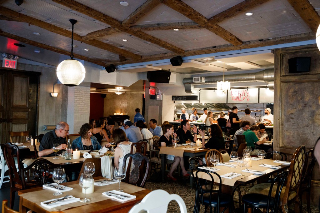 HaSalon restaurateur opened 12 new restaurants since
COVID-19 pandemic started 1