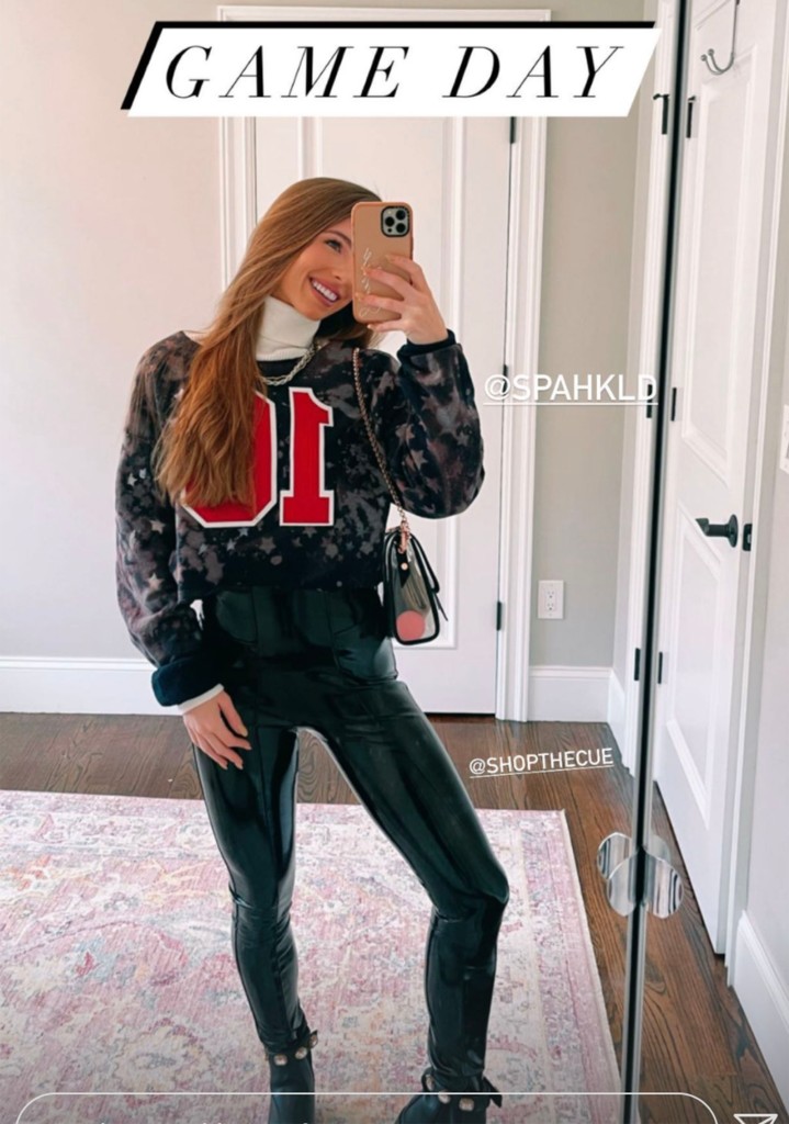 Mac Jones’ girlfriend goes behind ‘frenemy’ lines on
Patriots game day 1