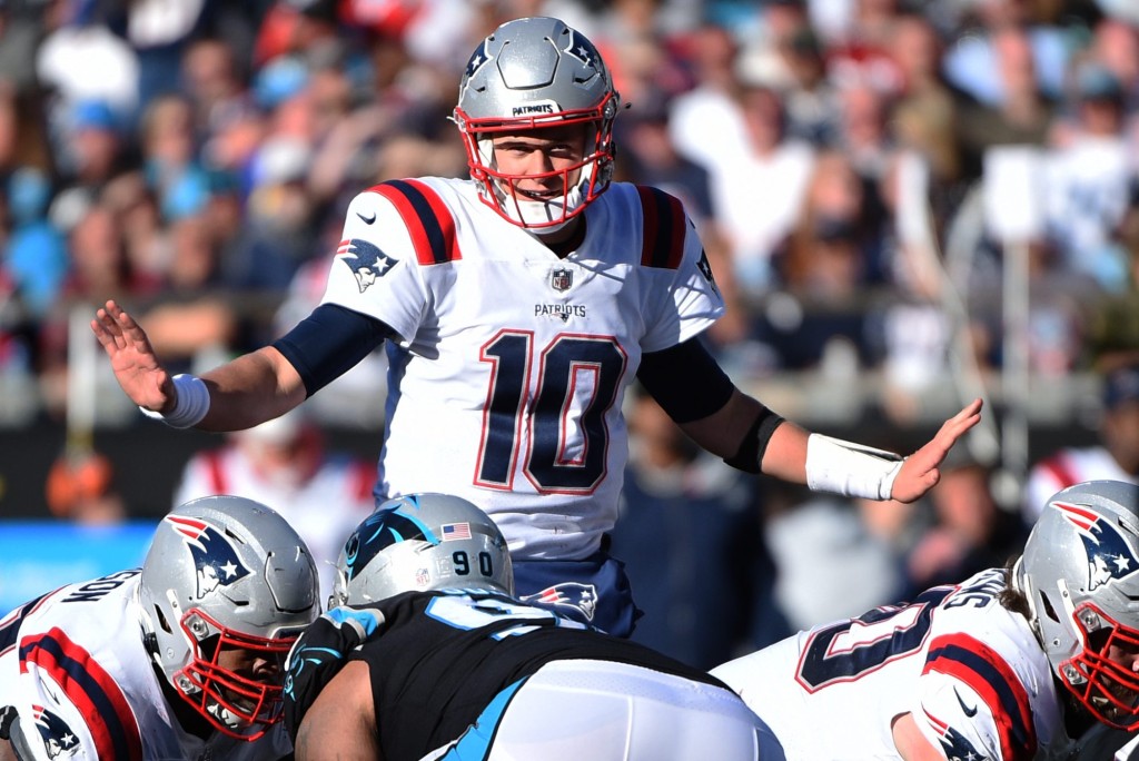 Patriots quarterback Mac Jones won’t be fined for ‘dirty’
play 1