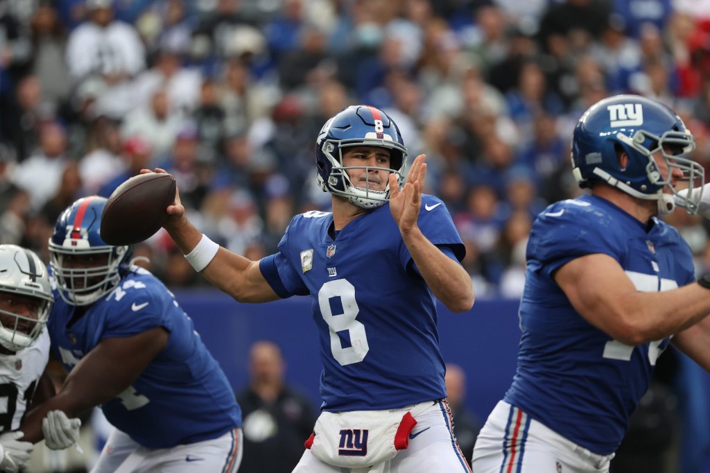 Beating Buccaneers would open a world of Giants
possibilities 1
