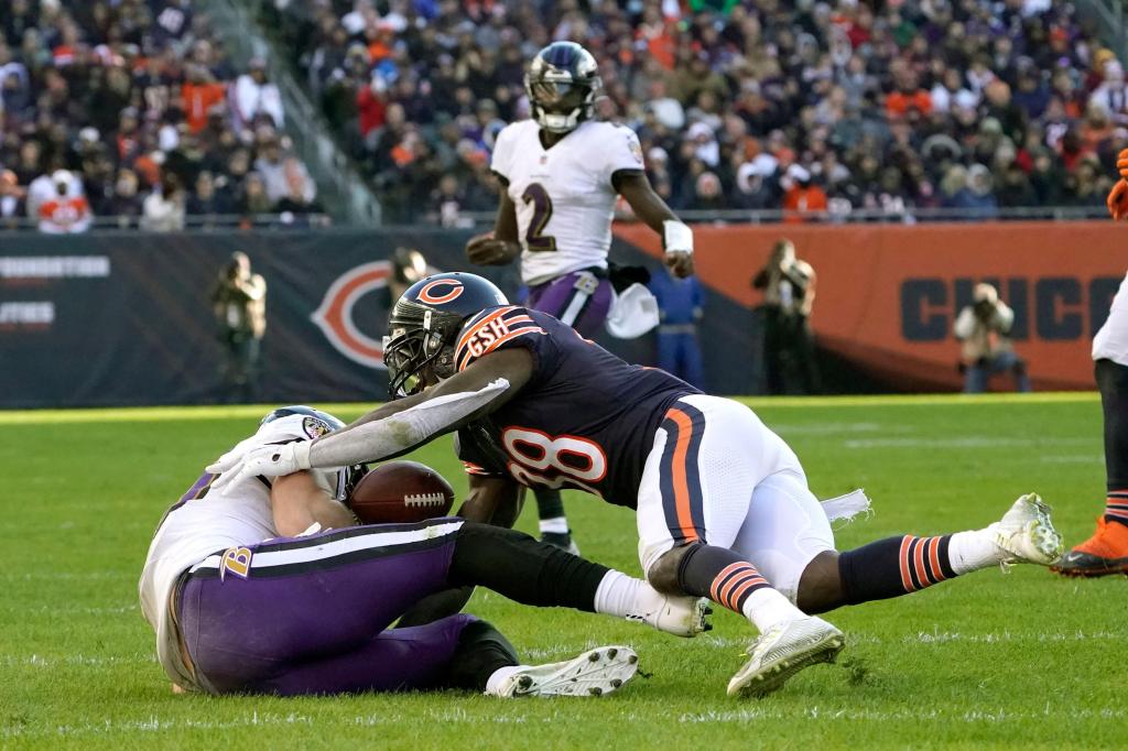 Ravens film study: The formation that gets wide receivers
wide open, plus a surprising slide on defense 1