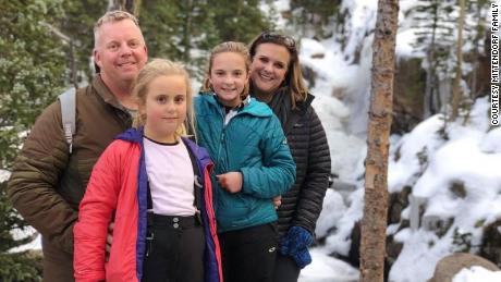 Parents express relief as children 5-11 begin receiving
Covid-19 vaccine 1