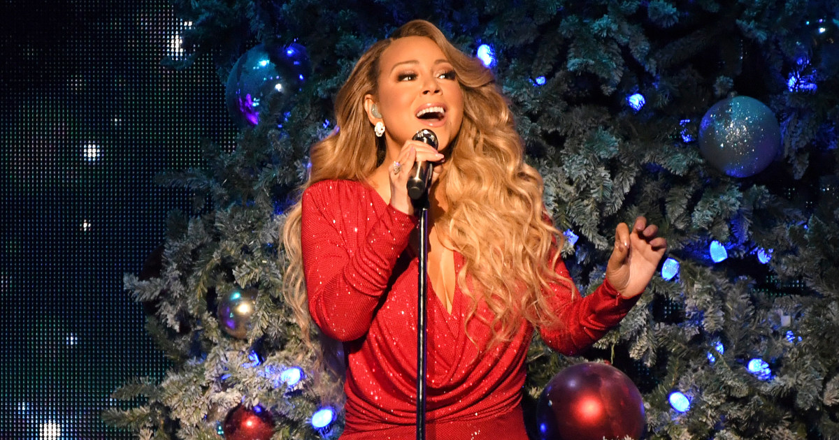 These charts show the spread of Mariah Carey's classic
Christmas song 1