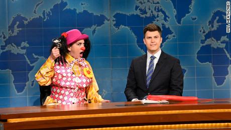 In her 'SNL' skit, Cecily Strong opened a dialogue on
abortion. Here is what experts say 1