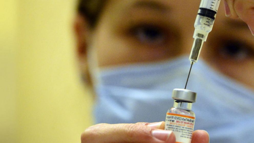 Lawmaker catches COVID-19, must miss his anti-vaccine
rally 1