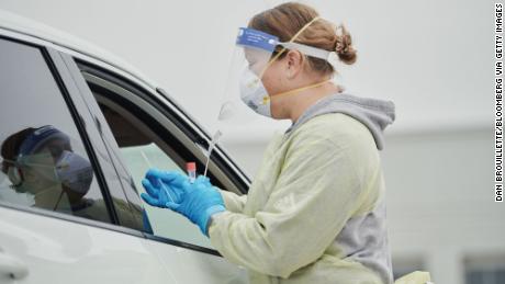 Advice for winter 2021: Get vaccinated and wear a
mask 1