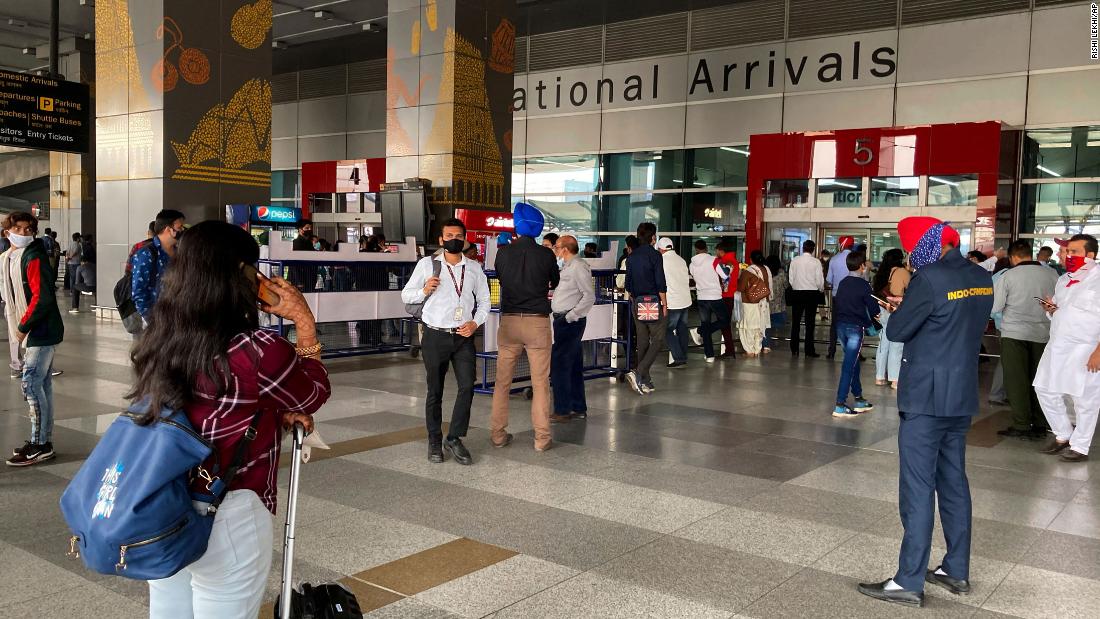 India opens borders to vaccinated foreign tourists 1