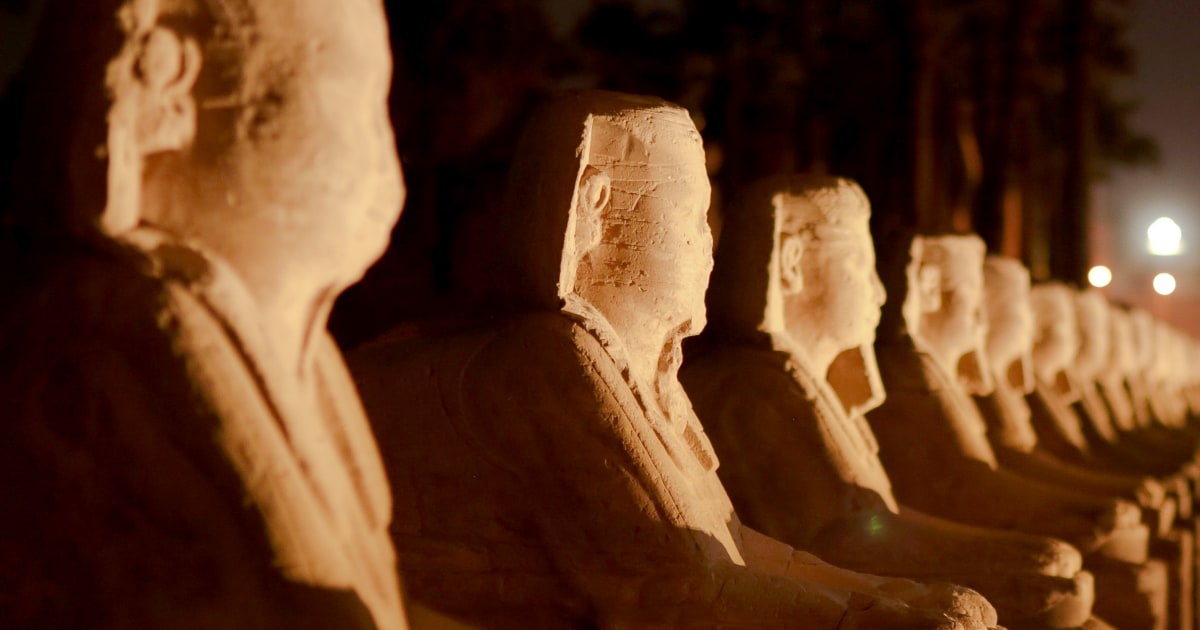 Egypt to reopen ancient Avenue of Sphinxes with grand,
glitzy parade 1