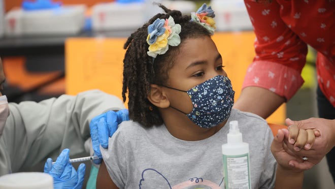 Florida lawmakers block vaccine, test mandates; Department
of Defense to help relieve Minnesota hospitals: COVID-19
updates 1