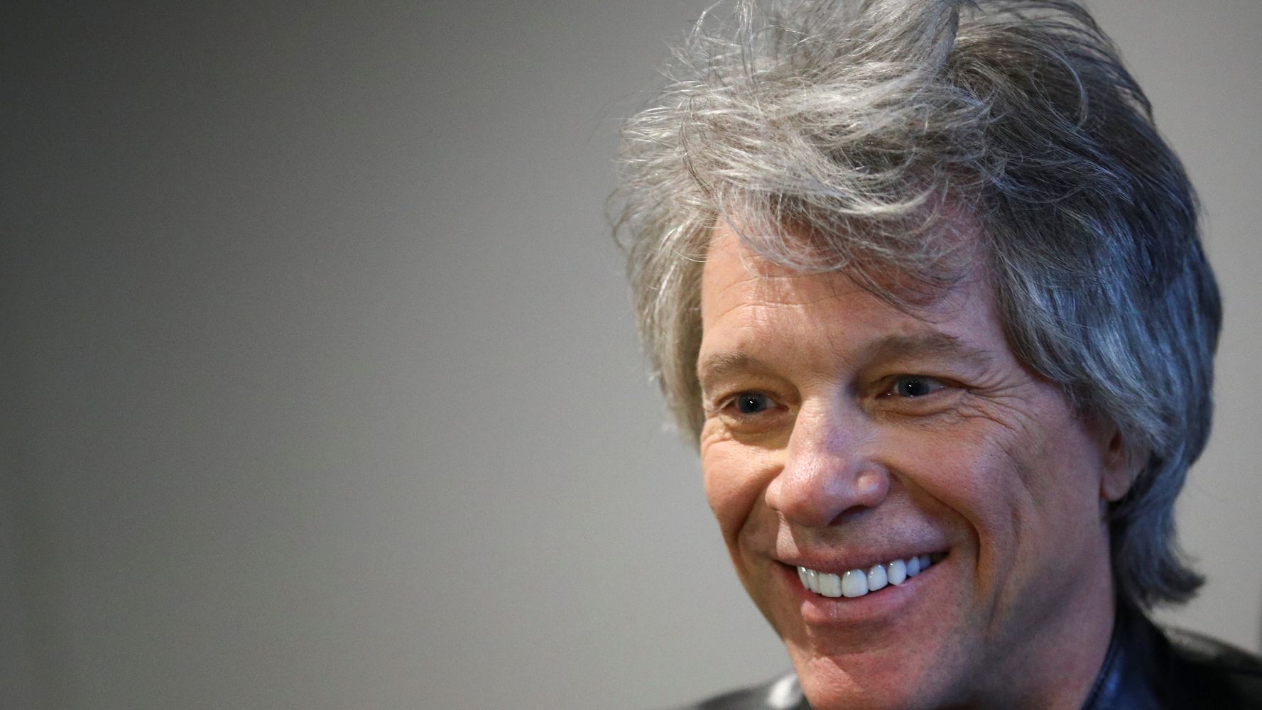 Bon Jovi Cancels Performance After Testing Positive For
COVID-19 1