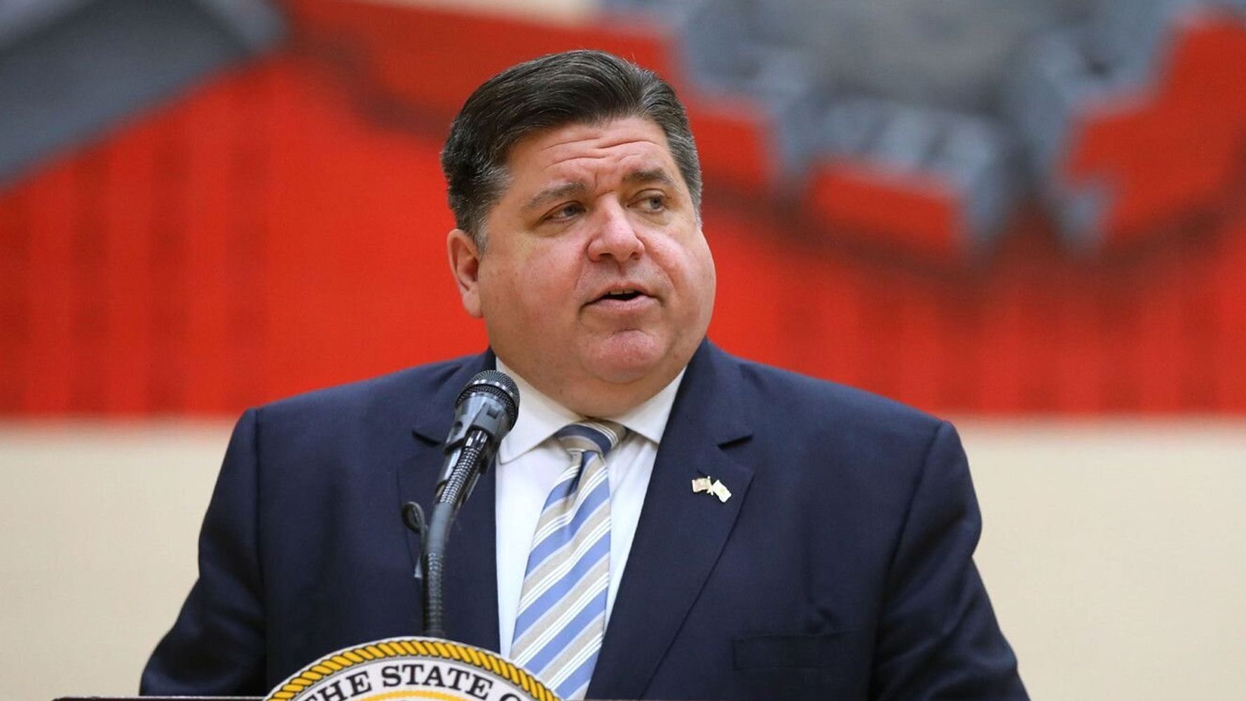 Illinois Gov Signs Law To Allow Repercussions Against Those
Who Refuse COVID-19 Vaccine 1